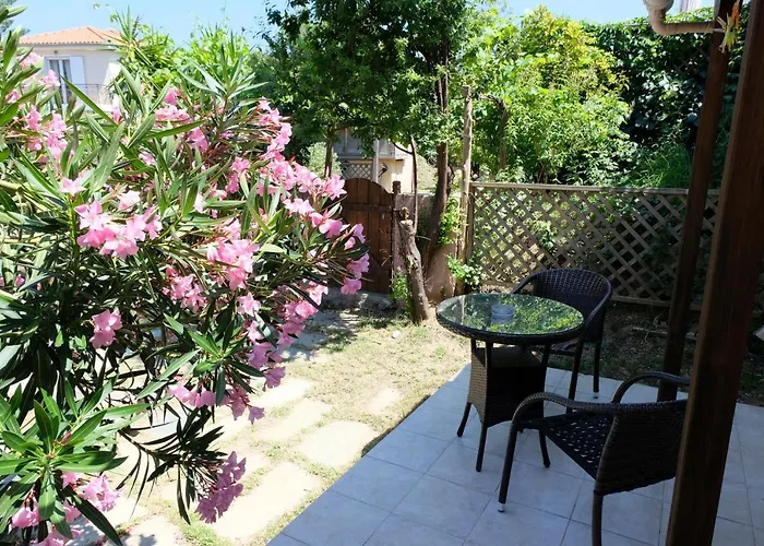 Apartament Taxiarchis Skiathos