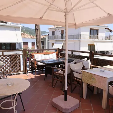 Taxiarchis * Skiathos-Stadt