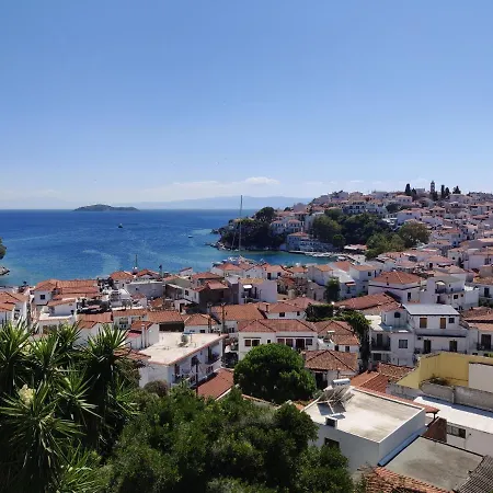 Taxiarchis Città di Skiathos