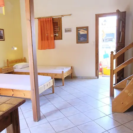 Apartment Taxiarchis Skiathos-Stadt